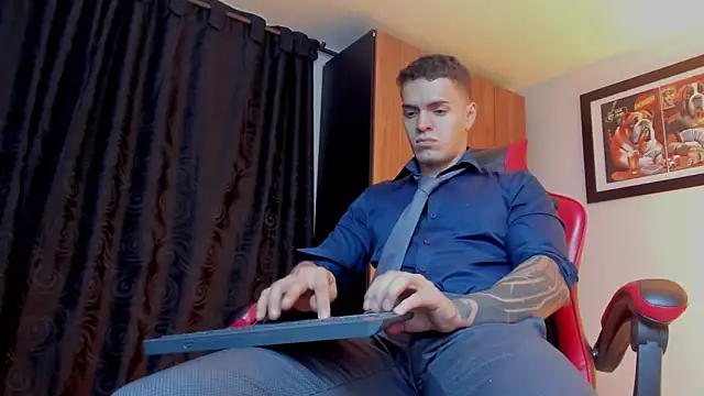 ALPHA_DOMINUS_ 现场XXX聊天