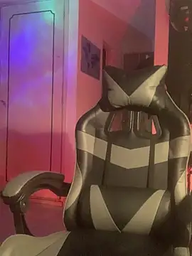 malek_xarx_ élő XXX-chatje