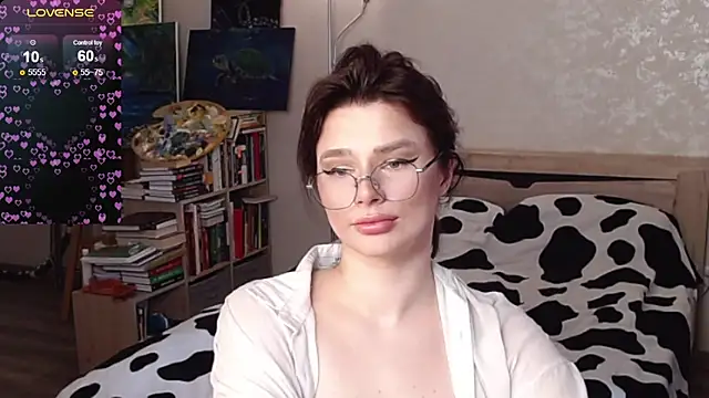 bbJ_one Adlı Modelin Canlı XXX Sohbeti