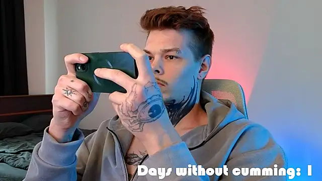 DENIS_HERE: вебкам-шоу