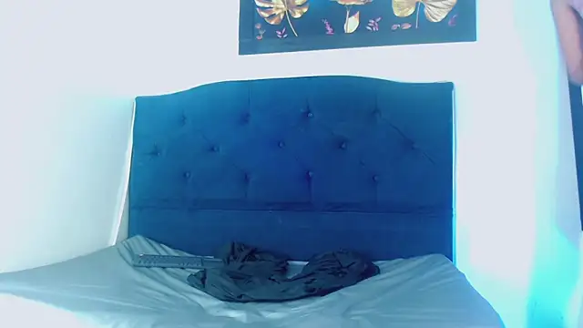 Karlaa_Hernandez_ webkamerás műsora