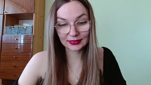 LooveELLYx: απευθείας συνομιλία ΧΧΧ