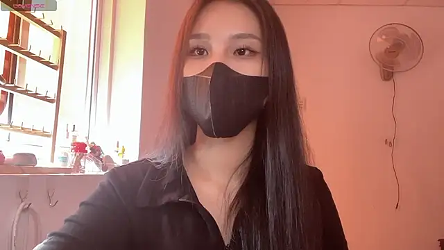 Czat XXX na żywo – Tieu-May