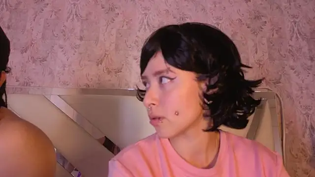 Benny_and_Mark Chat XXX in diretta