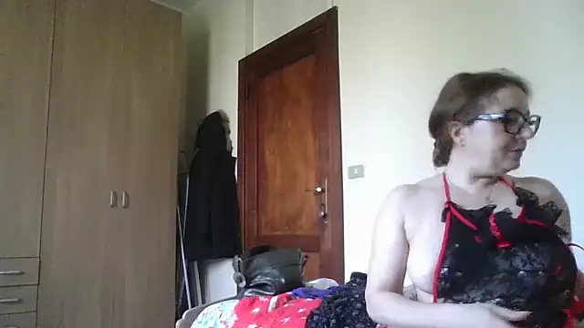 Miasexmilf লাইভ XXX চ্যাট