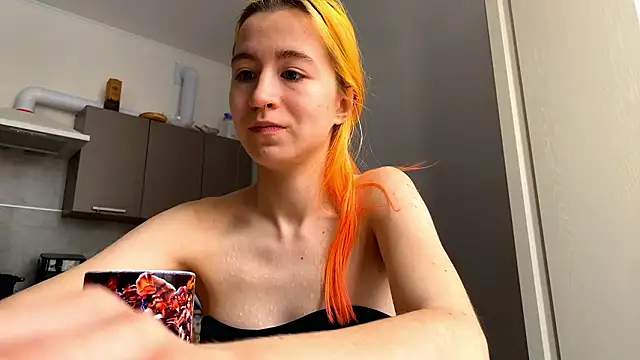 EmilyHein live XXX chat