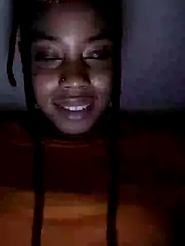 HONEYSWEETS_LIVE: онлайн-секс-чат