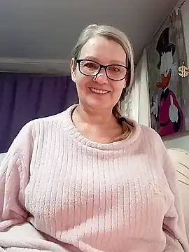 irinamaux: απευθείας συνομιλία ΧΧΧ