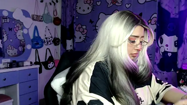 lussyevans24: απευθείας συνομιλία ΧΧΧ