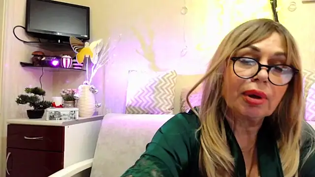 SusieNoreen 라 이브 XXX 채팅