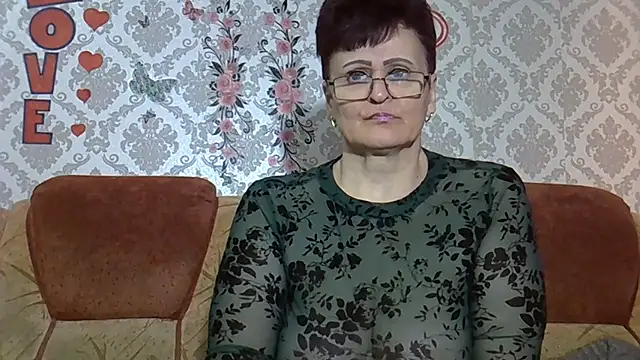 PaulaGolden Adlı Modelin Canlı XXX Sohbeti