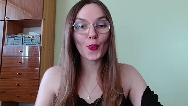 LooveELLYx's Live XXX Chat