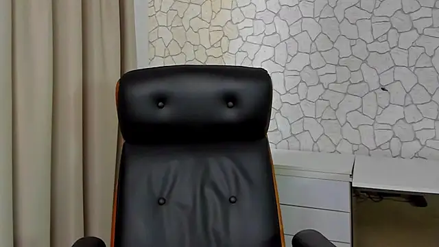 Chat +18 de ClintMasters ao vivo