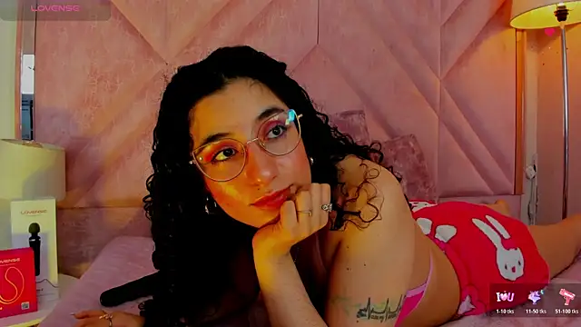 DemiJones_'s Live XXX Chat