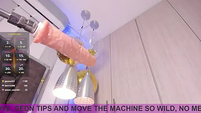 ValentinoMoreti Adlı Modelin Canlı XXX Sohbeti