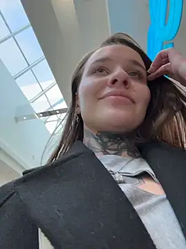 XXX chat uživo modela KishaMur