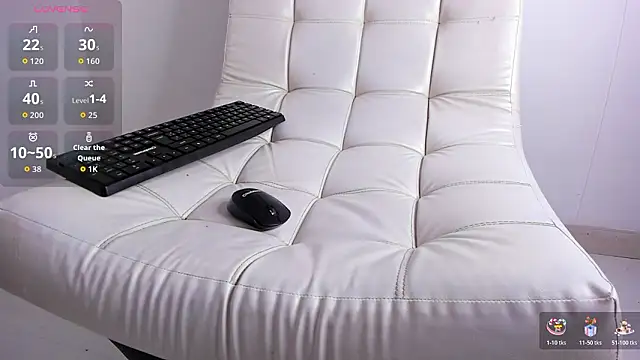 Aaron_Tate live XXX chat