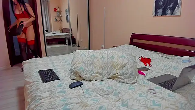 ErikaYoungs: απευθείας συνομιλία ΧΧΧ