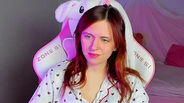 FreyaVey live XXX chat