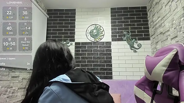 Chat +18 de alanna_Love02 ao vivo