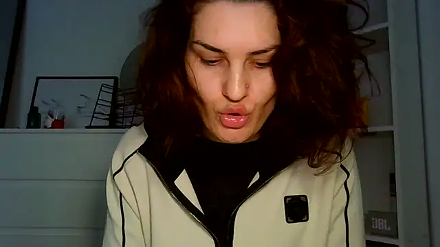 Ms-Lust1-のライブXXXチャット