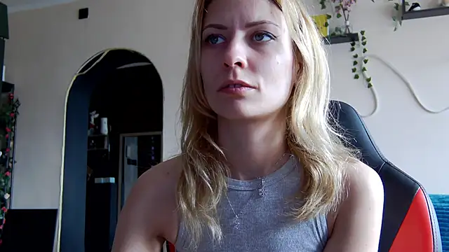 karo123421 Live XXX Chat