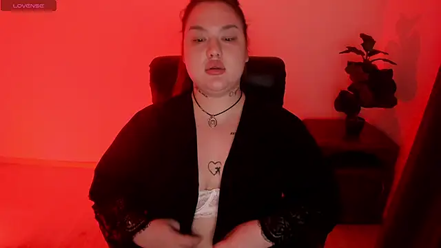 Sofiawetsweet Chat XXX live