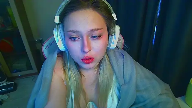 Emiliaaah Obrolan Langsung XXX