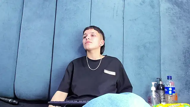 Megan_Thompson_ Obrolan Langsung XXX