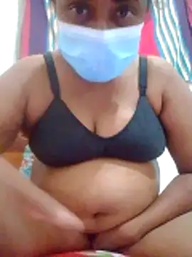 Webkamerová show boosypussy