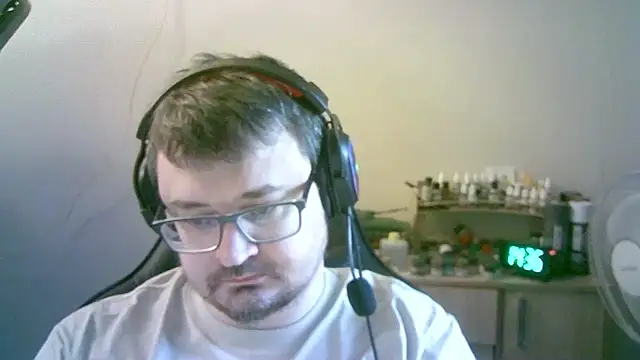 Chatroom XXX en direct de SirAbuser