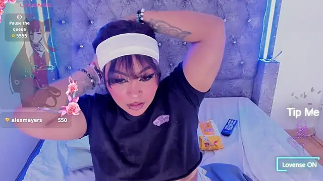 Ashlye_rose0 Adlı Modelin Canlı XXX Sohbeti