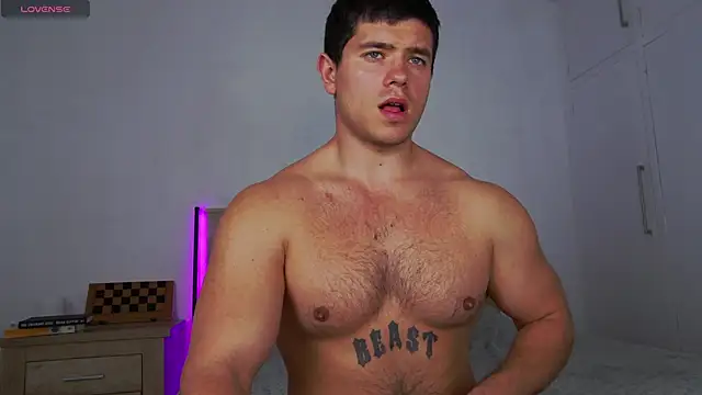 Arilas_ লাইভ XXX চ্যাট