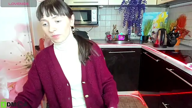 TayanaJons: онлайн-секс-чат