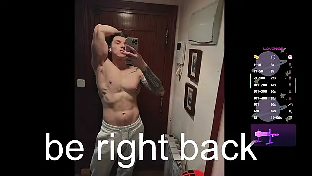 adler80035 Adlı Modelin Web Kamerası Şovu