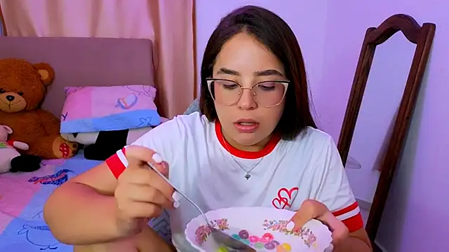 แชท XXX สดของ _alicia_z