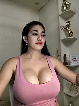 SexyFatHugeCock 现场XXX聊天