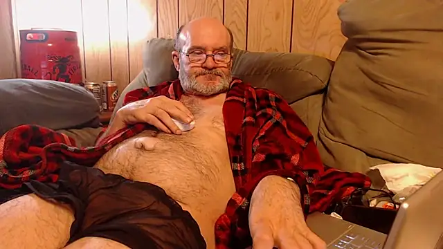 snickers1 live XXX chat