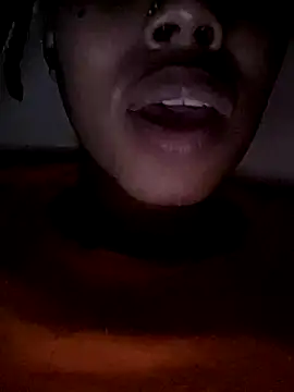 Czat XXX na żywo – HONEYSWEETS_LIVE