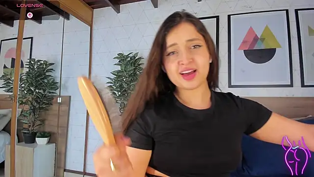 MiaKay1 Chat XXX in diretta