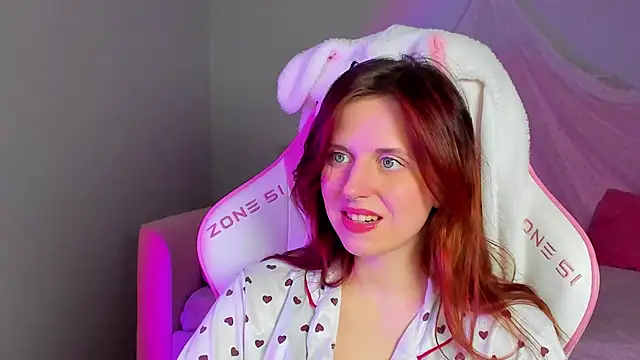 Czat XXX na żywo – FreyaVey