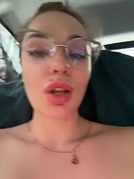 Night_dreams' Live XXX Chat