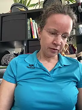 AnnikaRose Chat XXX in diretta