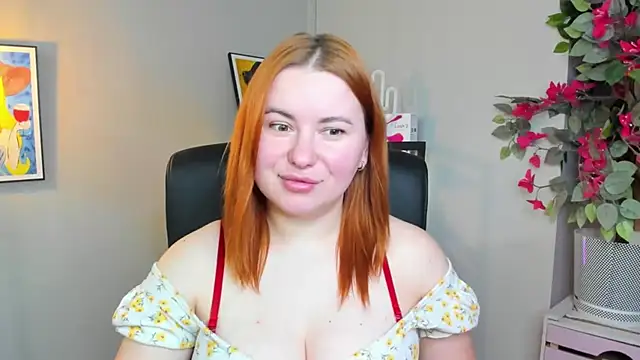 LAYLAxSTARのライブXXXチャット