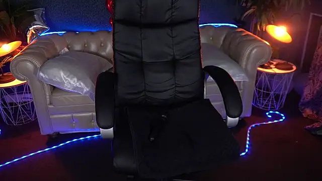 Chatroom XXX en direct de Dafni_Monn