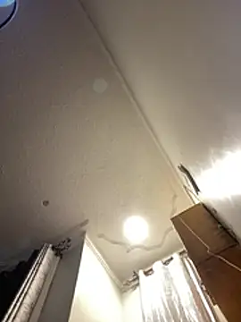 Dellah27 live XXX chat