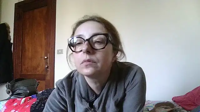 Miasexmilf 现场XXX聊天