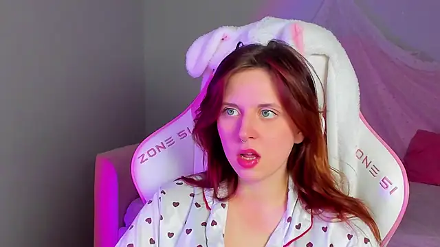 Chat XXX en directo de FreyaVey