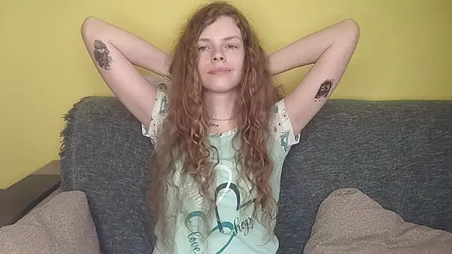 XXX chat uživo modela RayaNenlia