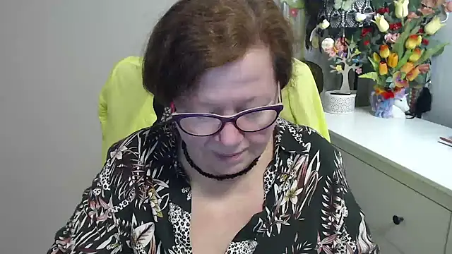 Adelewildx 即時 XXX 聊天